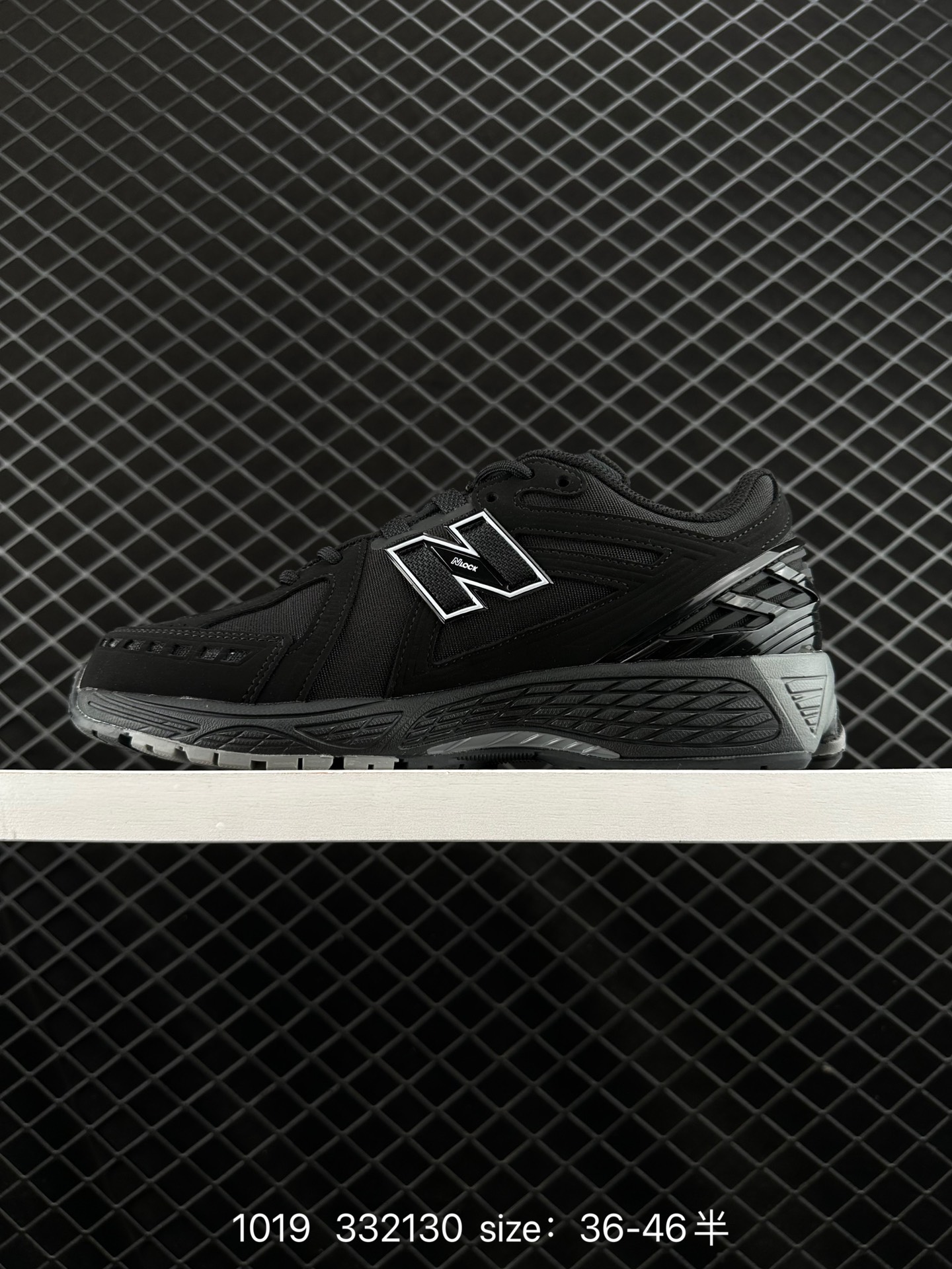 New Balance M1906